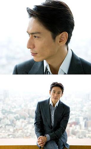 伊势谷友介：演艺事业巅峰与人生低谷的跌宕起伏