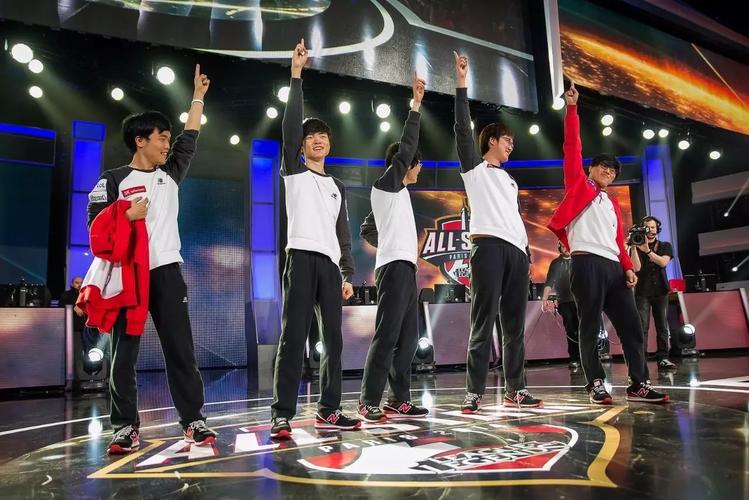 lol2014全明星赛视频，当年比赛也太精彩了吧！