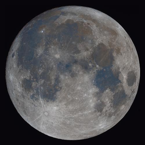揭秘满月之夜：超级月亮是怎样形成的？背后真相！