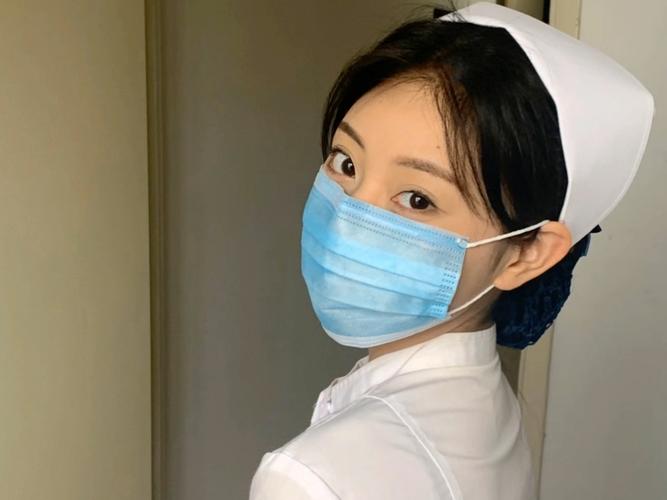 深圳女护士的日常：守护生命背后的故事