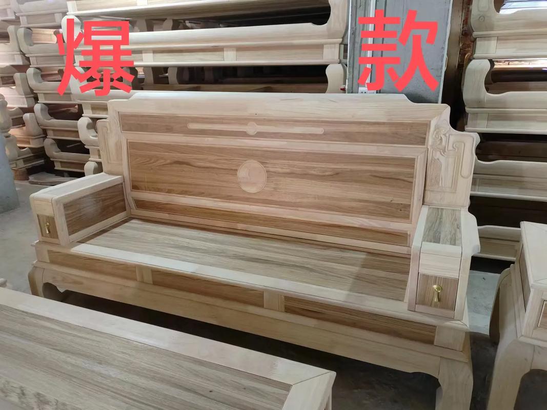 橡树是制作家具的上好木材吗？价格贵不贵看完就懂