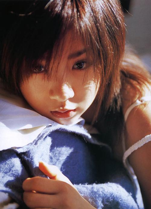 星野亚希作品有哪些？盘点她最火的写真和影视剧！