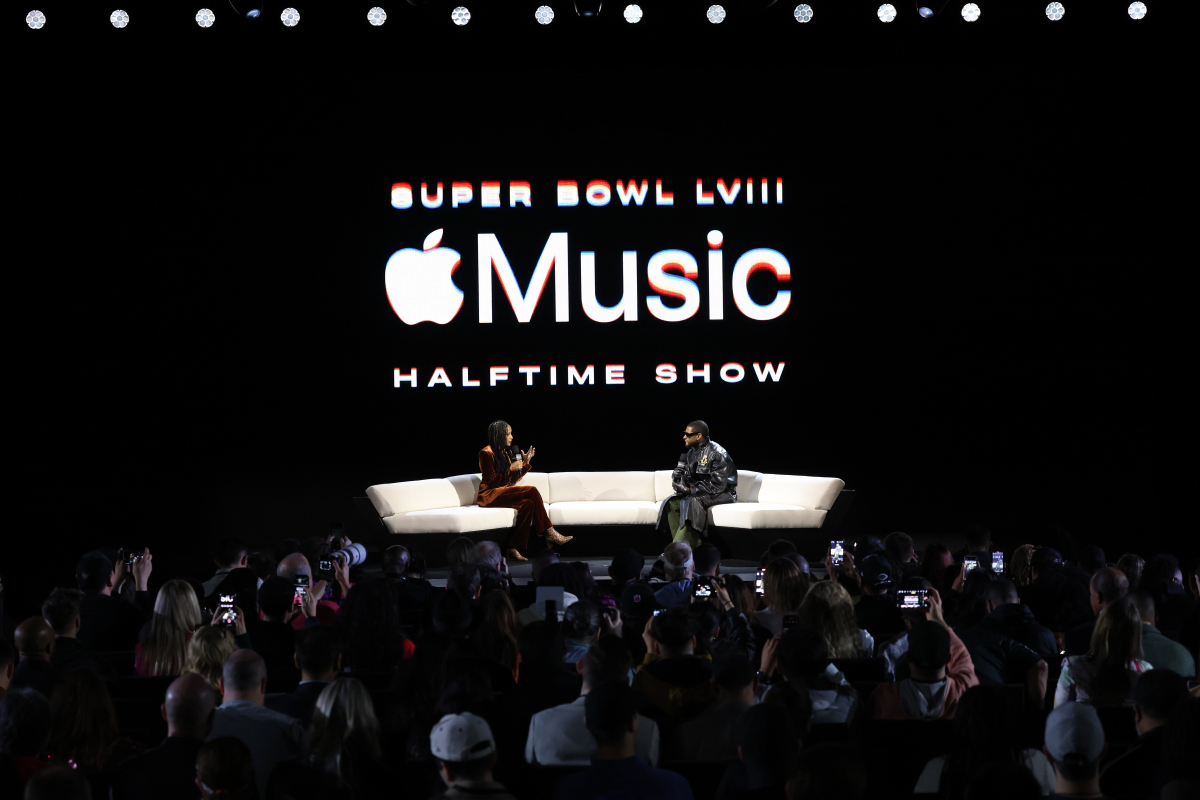 苹果发布会预测靠谱?听听资深专家怎么说!