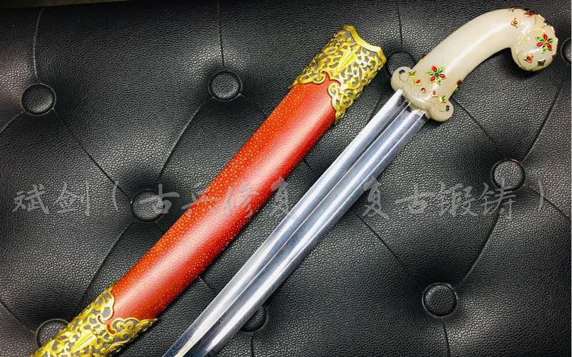 镶玉水晶匕首值不值得买?(用户真实分享使用经验与价格分析!)