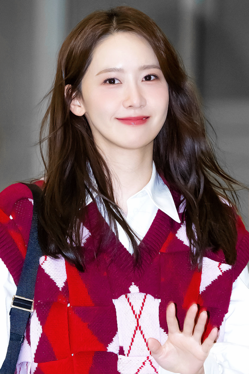 林允儿壁纸哪款好?超清美图合集来了快收藏!