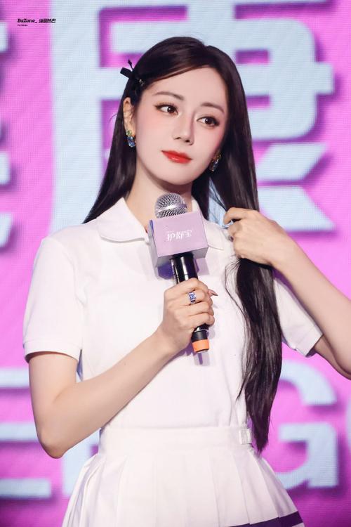 已买迪丽热巴依然爱我是什么梗？3分钟讲透这个流行段子