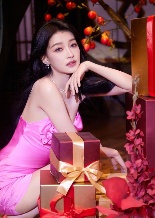 明星孙怡最喜欢的显瘦单品怎么挑？三个秘诀帮你选对款！