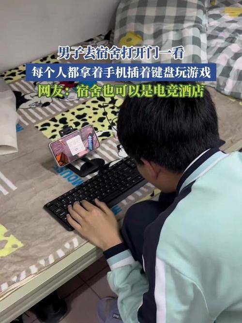 玩可以对游戏插游戏人物的游戏有什么好处?三大乐趣大解析!