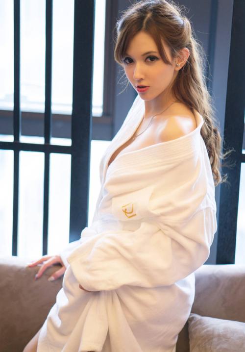 泷泽萝拉内涵图哪里看?这几个资源网站值得收藏