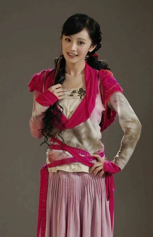 仙剑奇侠传三主演无滤镜定妆照释出,网友直呼天然美