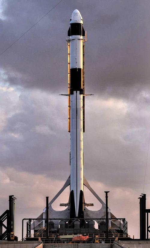 SpaceX发射猎鹰9号火箭怎么回事?解读最近一次发射细节亮点!
