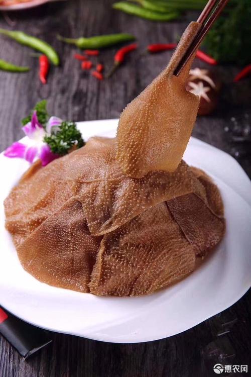 涮火锅吃的牛百叶是牛的什么部位？3招教你辨别真假牛百叶