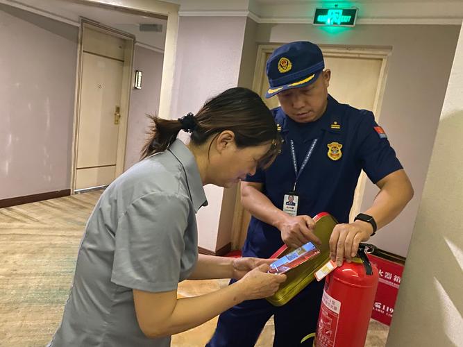 公安消防队服务收费真相(事实揭晓避免上当受骗)