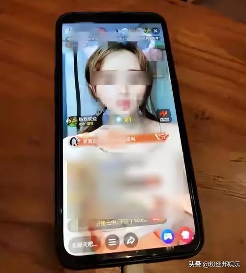 变态房东遇到主播女孩最新版本 主播是如何机智应对的