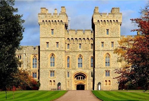 利特泽纳女王领地下载地址安全吗?资深玩家教你如何识别正版链接!