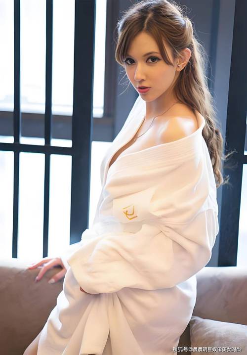 优泽萝拉到底是谁？一篇文章带你快速了解她的全部信息！