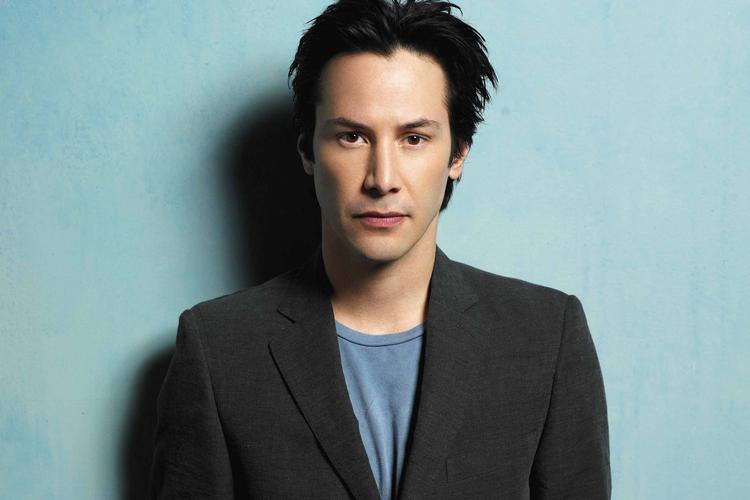 里维斯到底有多少身家财产？揭秘他默默捐款背后的故事！