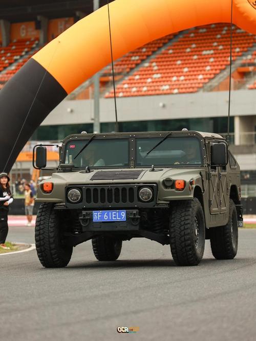 现实中“疯狂彪车”的后果是什么？千万不要触碰法律红线！