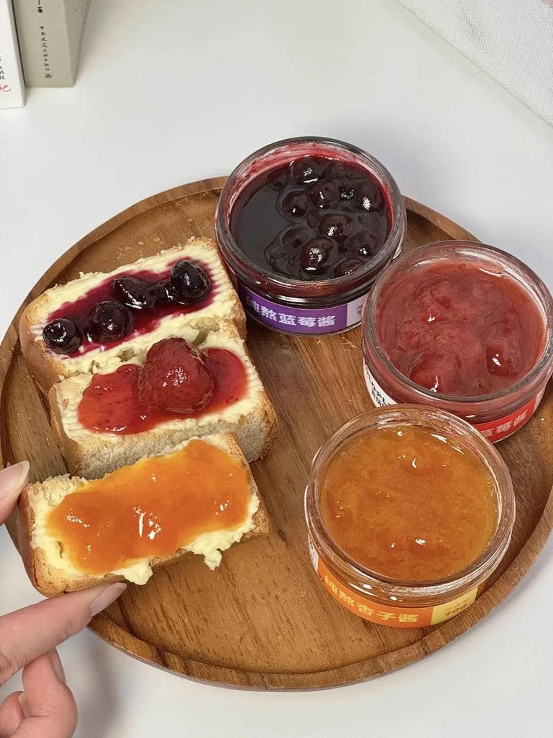 果酱除了涂面包还能怎么吃？这几种神仙搭配你一定要试试！