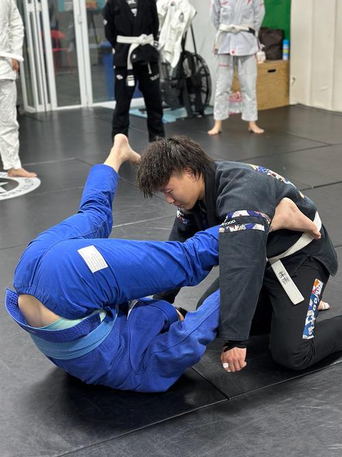 每天练习近身格斗效果如何？告诉你身体发生的改变！