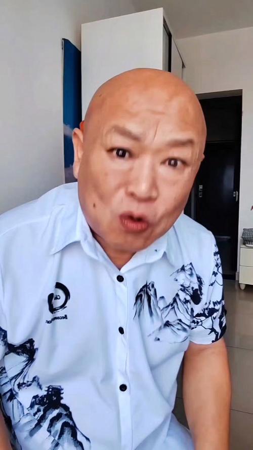 韩老师是谁？（他的背景和成功经历大揭秘）