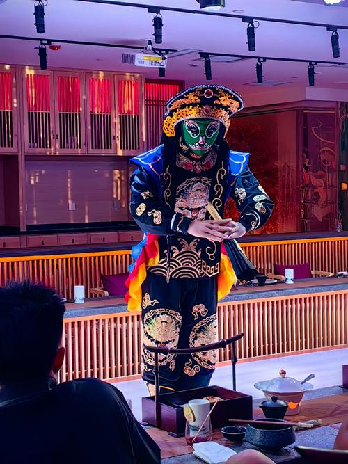 变脸是我国哪种戏曲的表演方式