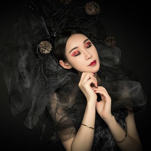 网友怎么看杨棋涵不雅风波？(评论风向独家整理)