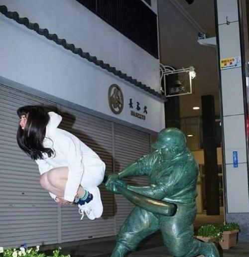 精选囧图集:年度最爆笑的图片合集都在这里了!