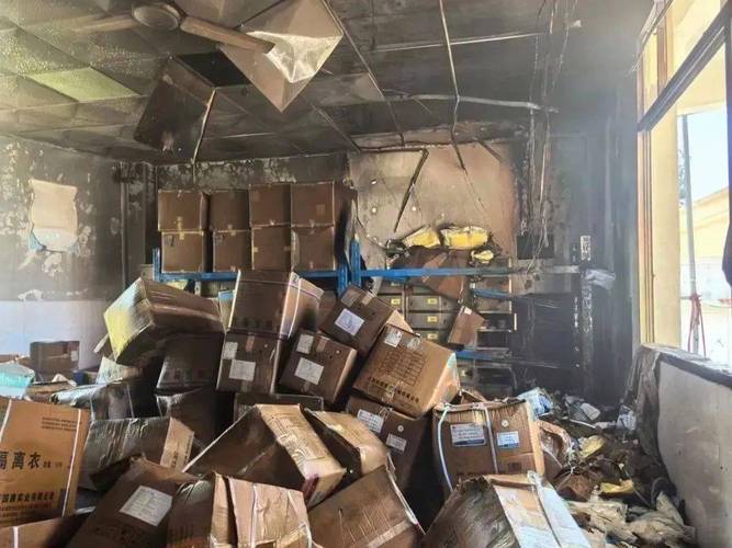 事件调查新进展？仓库失火烧毁真相独家报道！