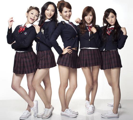 富三代校花的成长之路有啥不同？看这里！