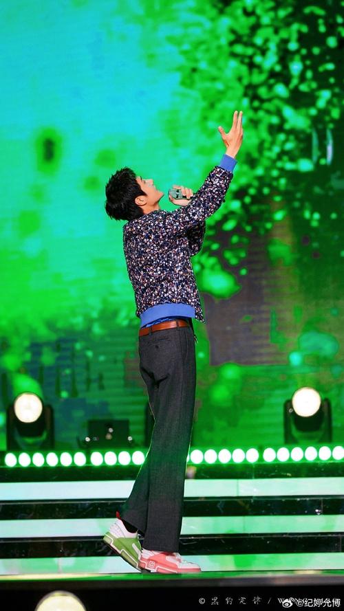 歌手王泓植最新动态有哪些？最新演出和行程安排曝光。