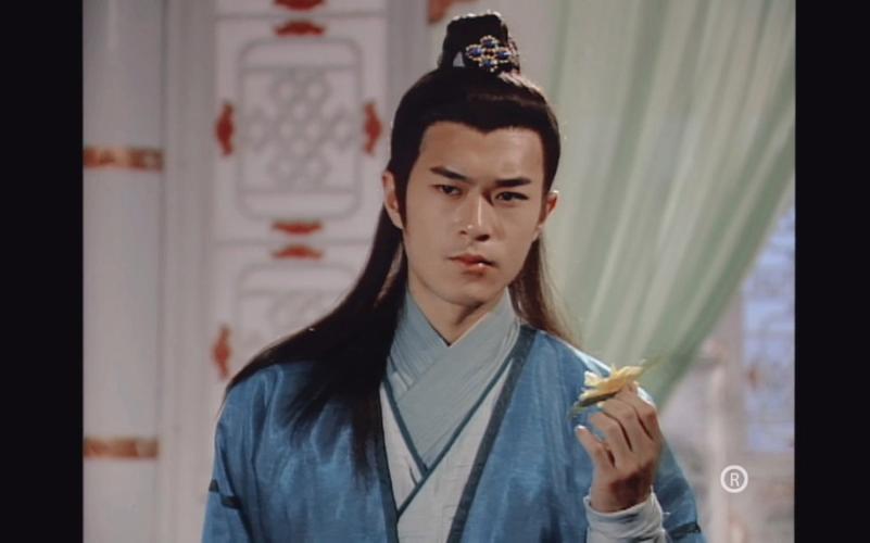 圆月弯刀丁鹏武功是什么？解析天魔刀法三大绝招！