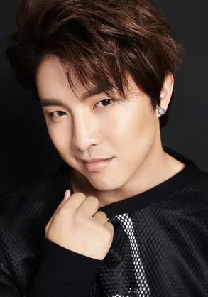 涂圣成的个人生活揭秘！他的家庭和老婆是不是很幸福？