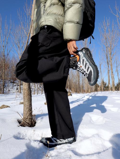 远行鞋需要具备哪些功能？防水防滑是长途跋涉首要考虑因素！