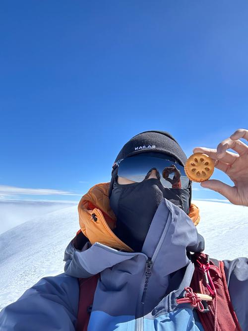 独自一人进行旅行挑战危险吗(如何保证旅途安全)