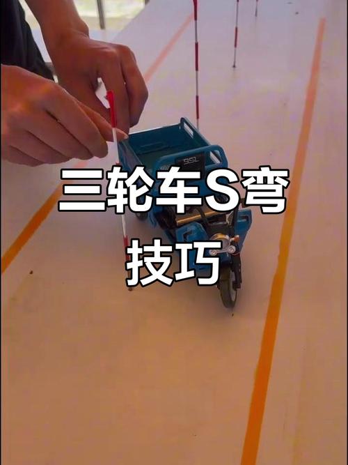 小货车漂移怎么练？3个入门技巧一看就会！