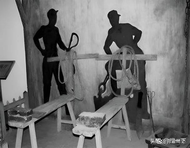 深入探讨：奴役的秘境版本大全及其魅力