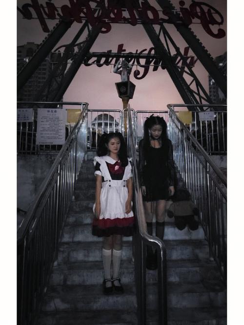 深度解析《黑色游乐园2》：绅士游戏中的心理与艺术