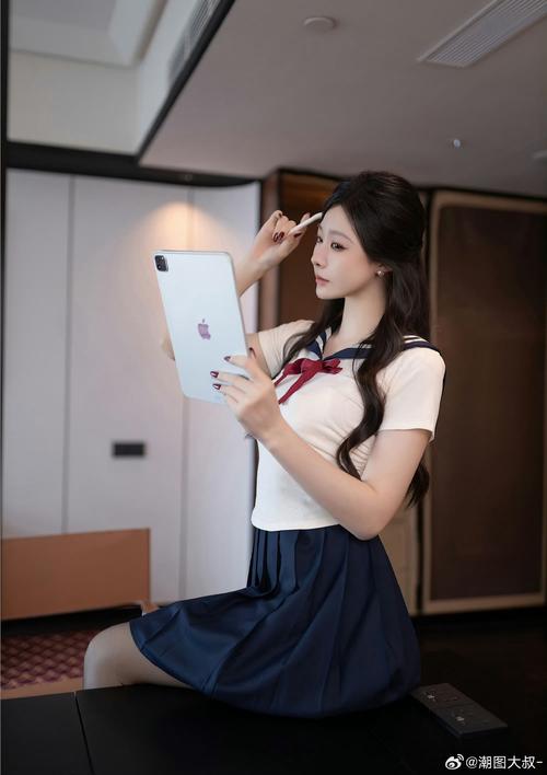 小逗逗汉化版最新更新内容详解：引领绅士游戏的新风潮