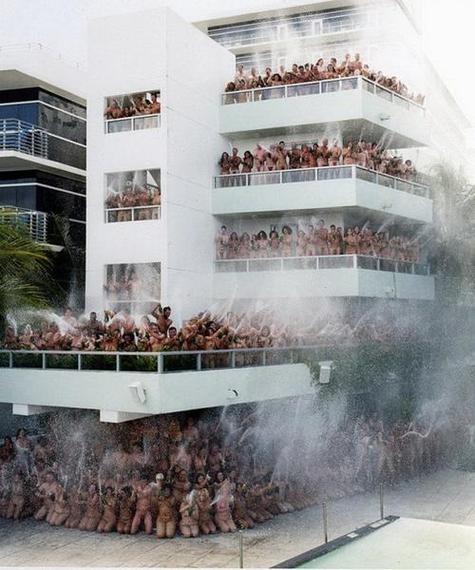 裸体学院：深度剖析及下载资源指南