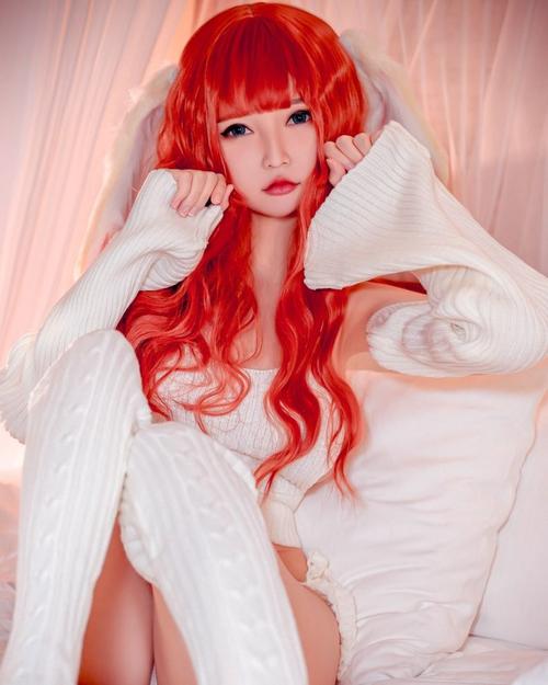 辣妹COS疯狂汉化版下载:深度分析与实用指南