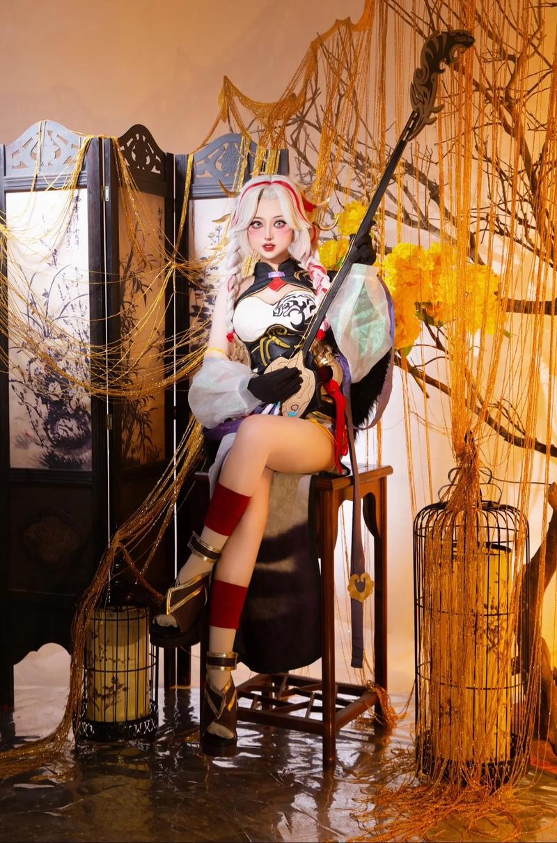 辣妹COS疯狂杨过游戏教程：轻松上手与技巧分享